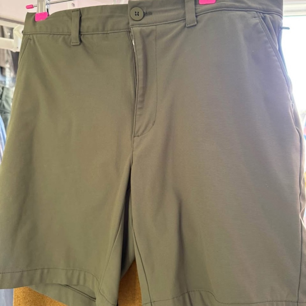 Men's Classic Green Flat Front Shorts